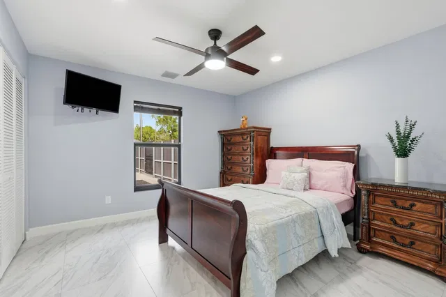 Residence photo 55
