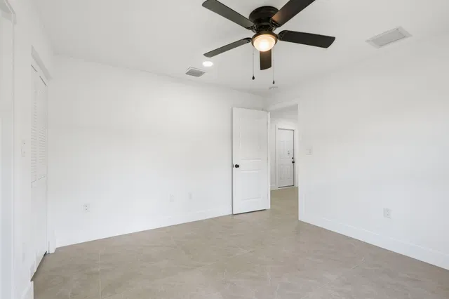 Residence photo 71