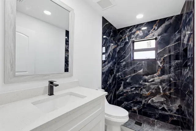 Residence photo 76