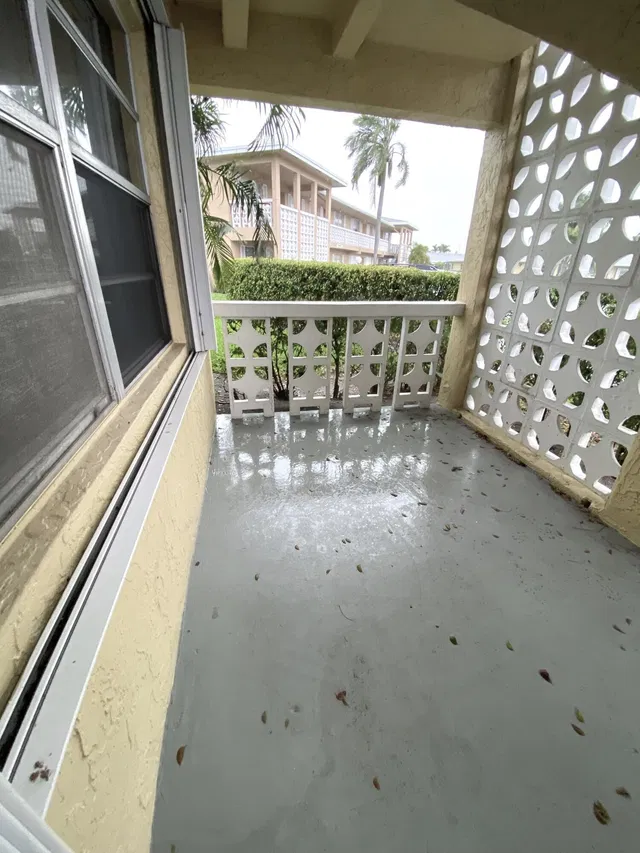 Unit 104 photo 24