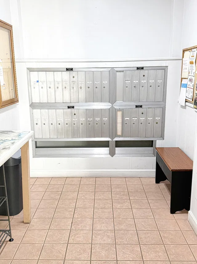 Unit 802 photo 7