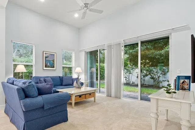 Residences at Midtown Palm Beach Gardens Residence photo 4