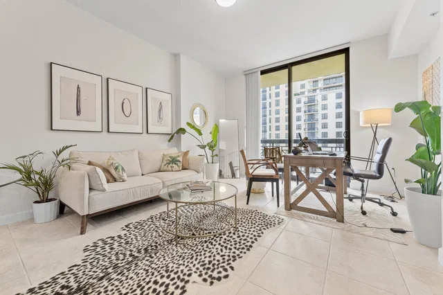 One City Plaza Unit 1123 photo 9