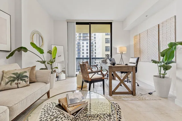 One City Plaza Unit 1123 photo 10