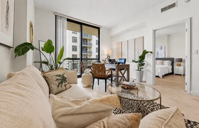 One City Plaza Unit 1123 photo 12
