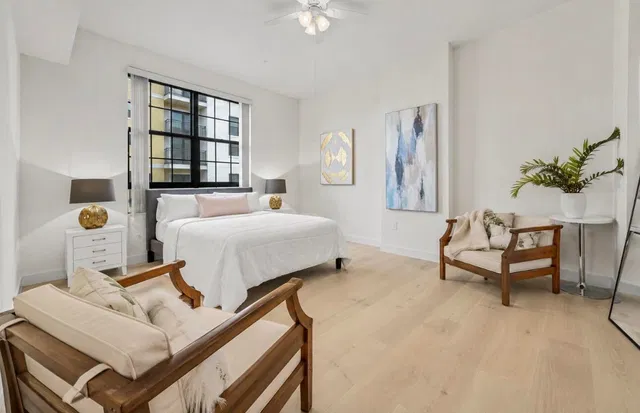 One City Plaza Unit 1123 photo 15
