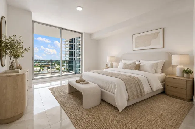 Nautilus 220 Unit 1407 photo 12