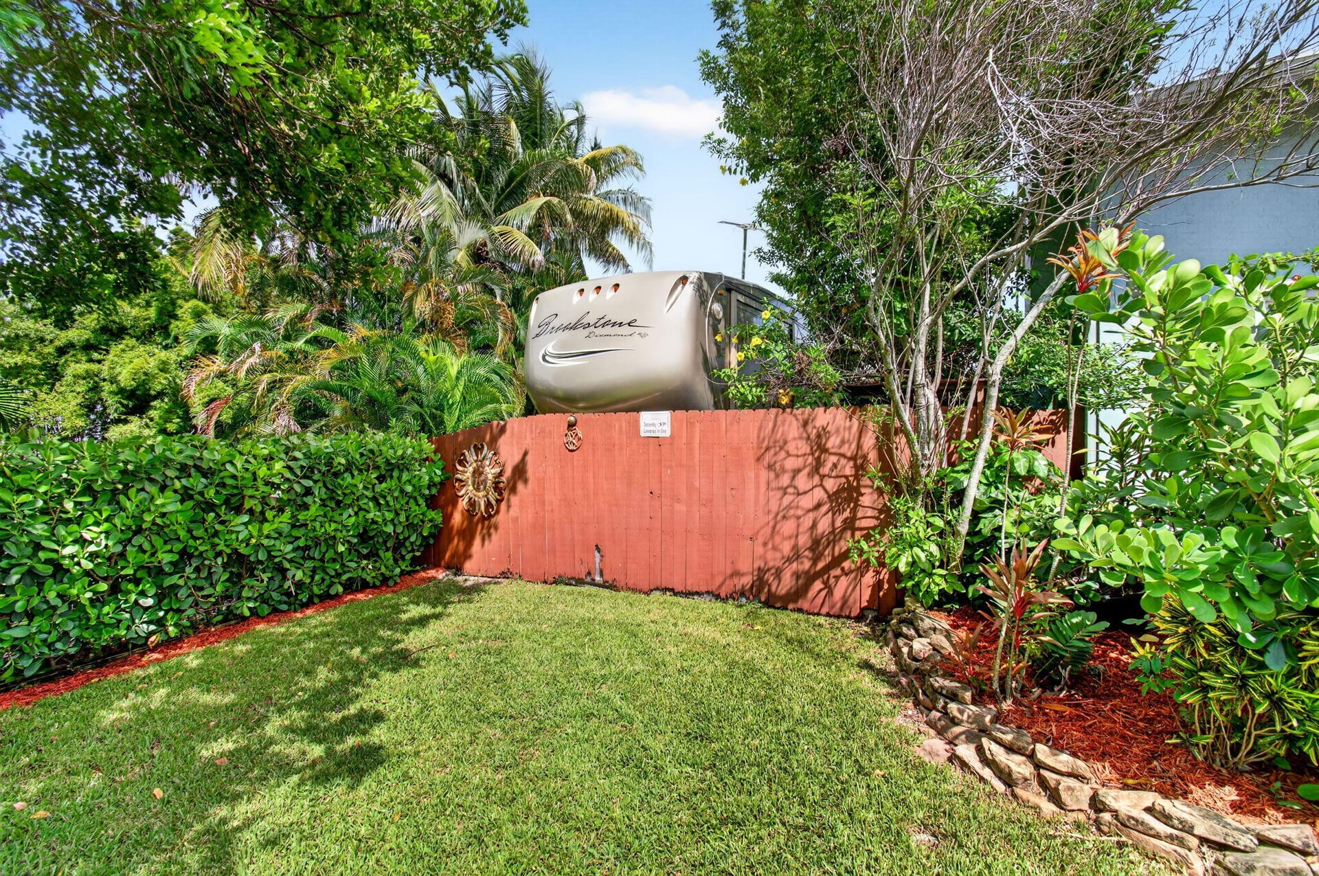 Residence photo 51