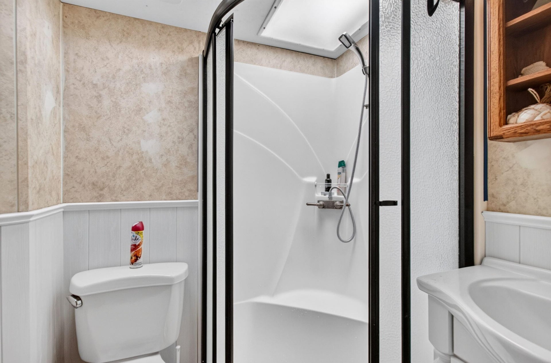 Residence photo 60