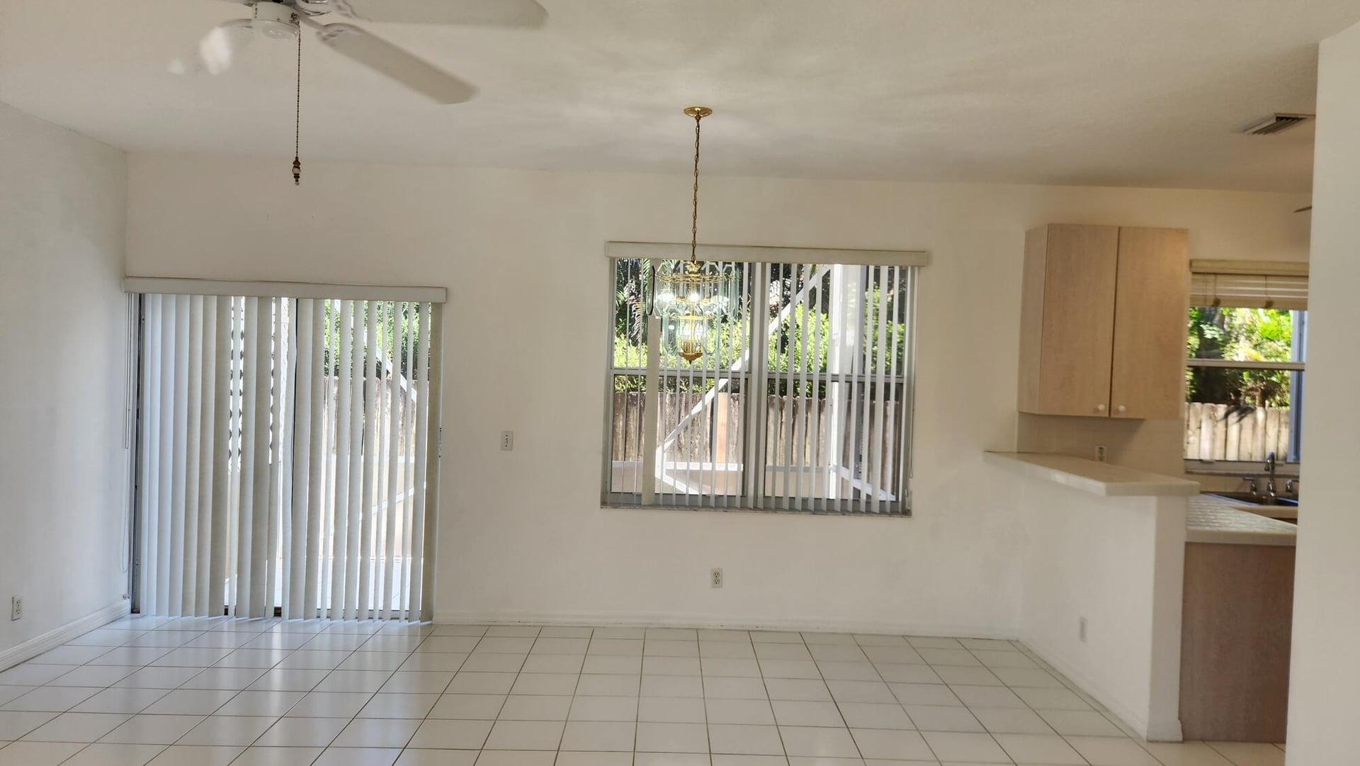 Residence photo 5