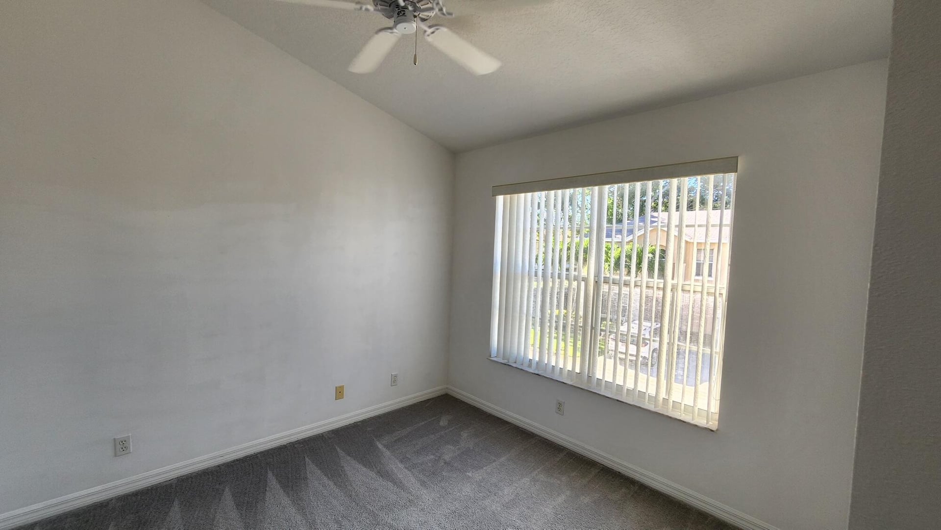 Residence photo 18