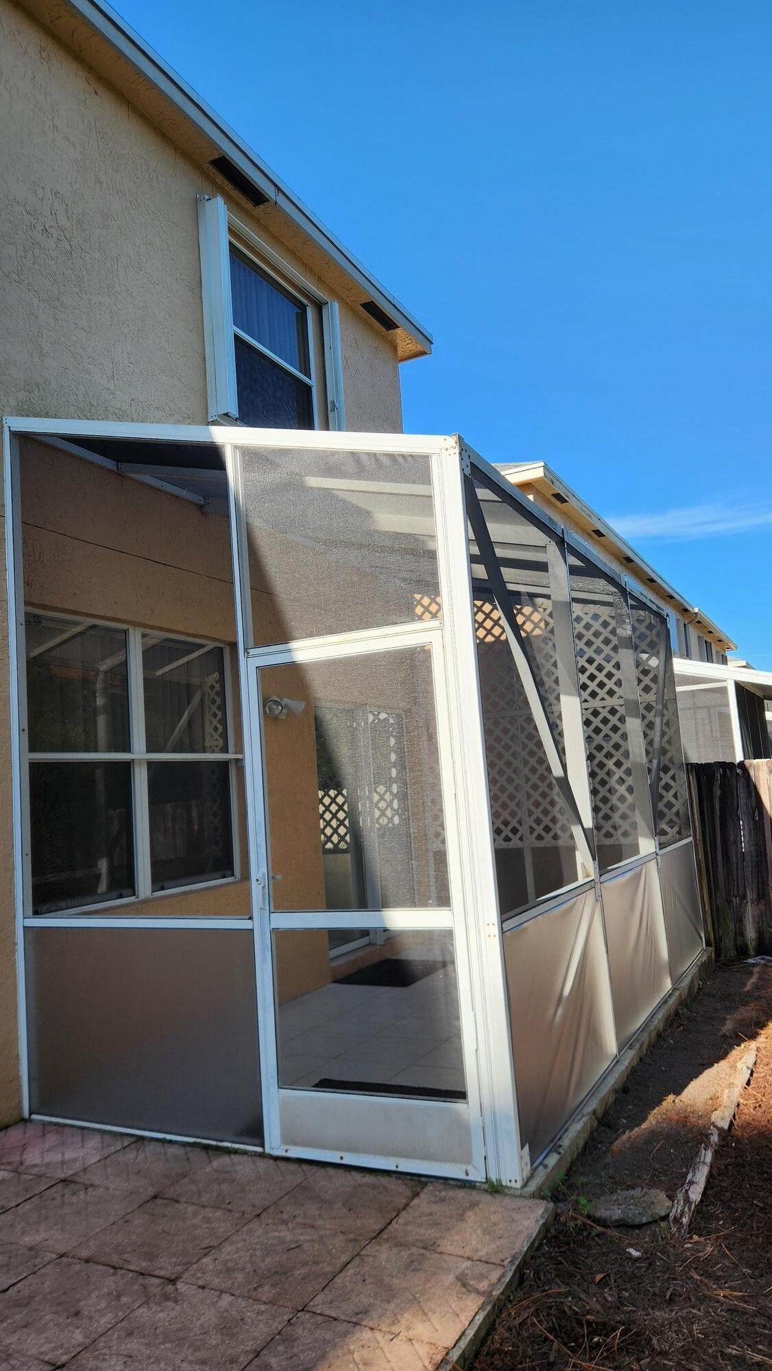 Residence photo 28