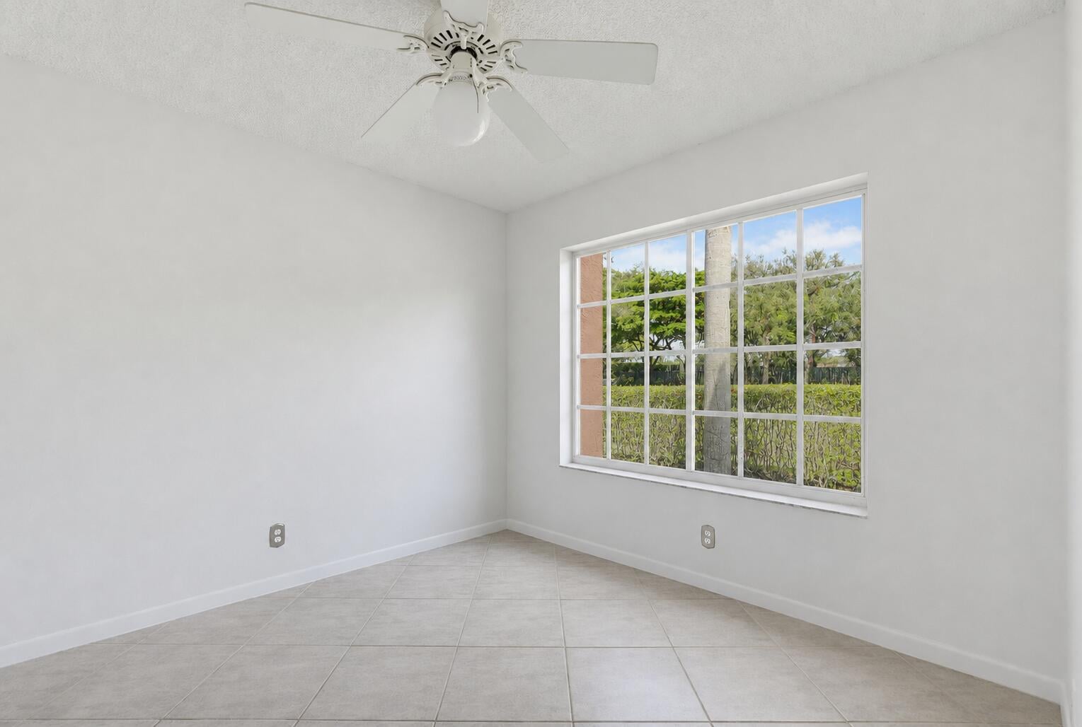 Residence photo 15
