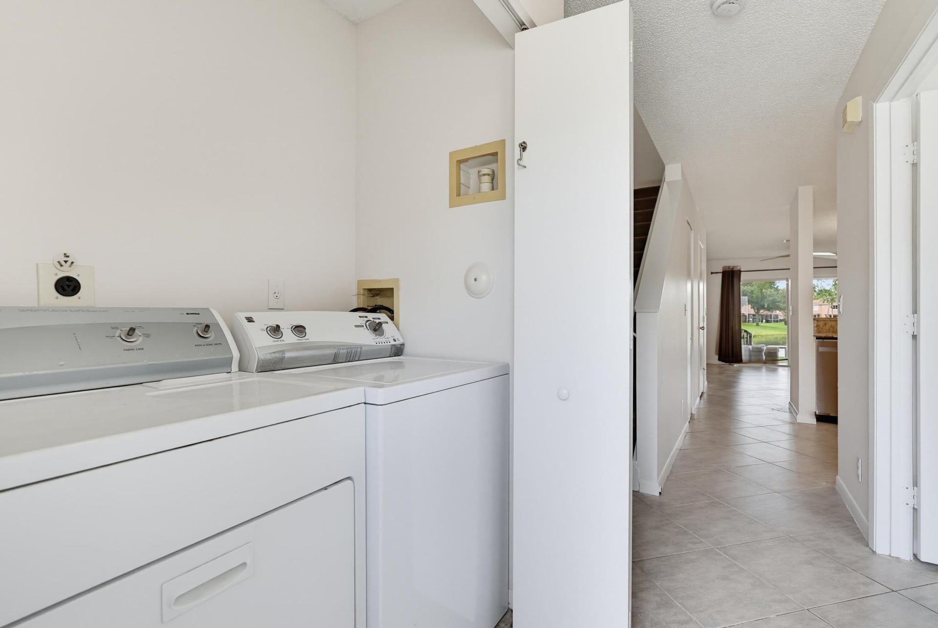 Residence photo 18