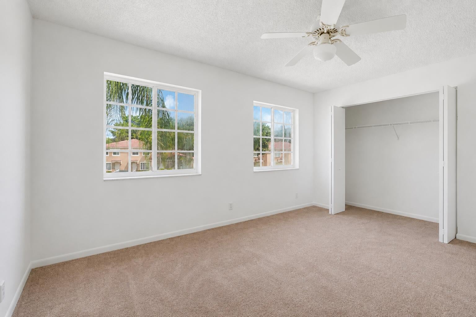 Residence photo 26