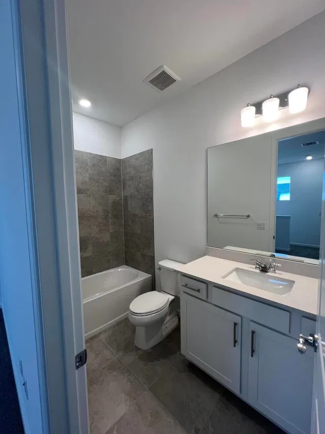  Residence photo 24