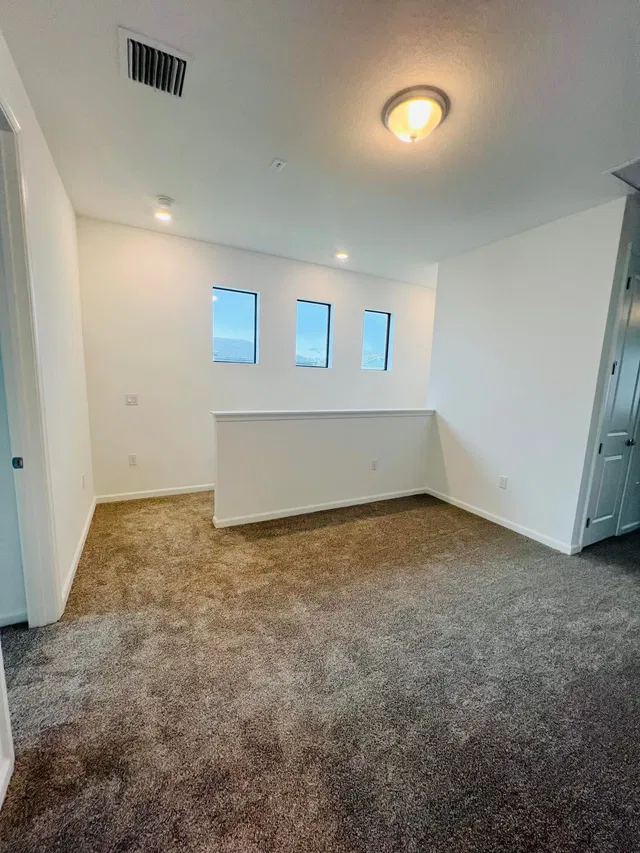  Residence photo 27