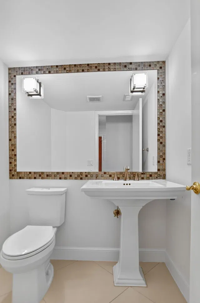  Residence photo 11