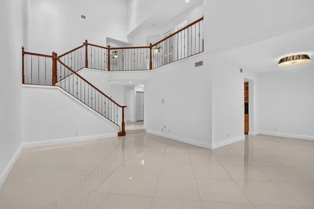  Residence photo 18