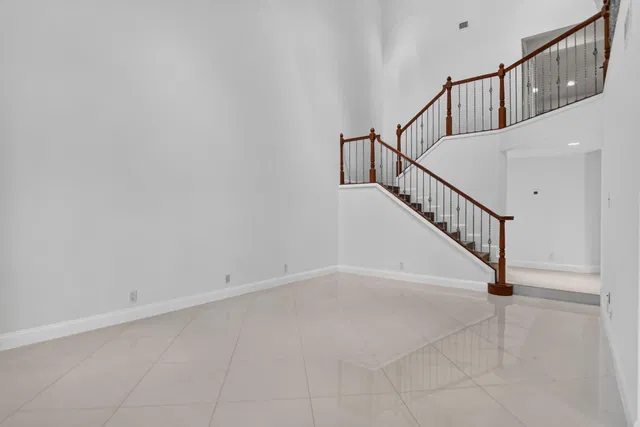  Residence photo 20