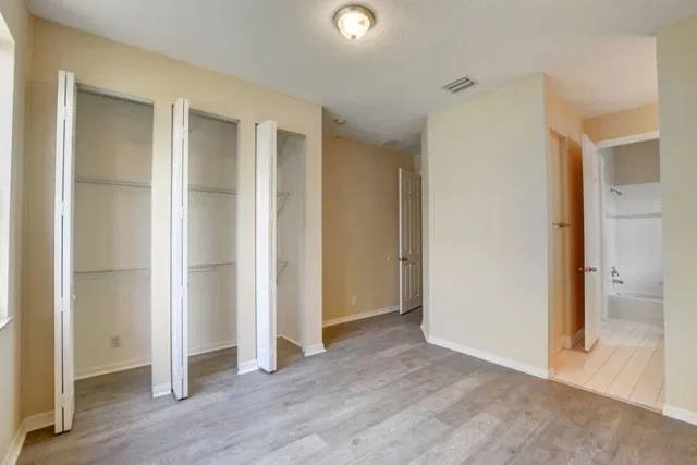Residence photo 8