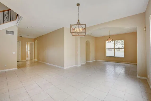 Residence photo 9