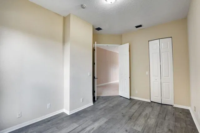 Residence photo 11