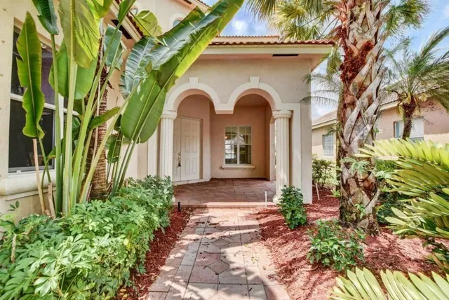 Residence photo 18