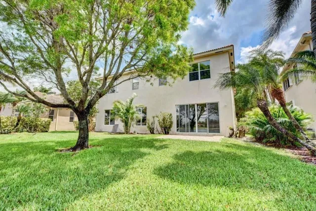 Residence photo 24