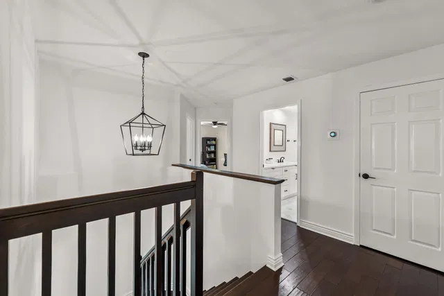  Residence photo 19