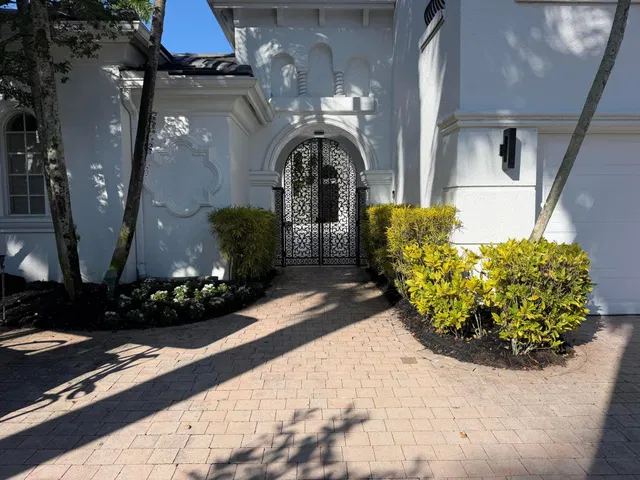 Woodfield Country Club Residence photo 2