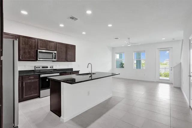 Residence photo 7