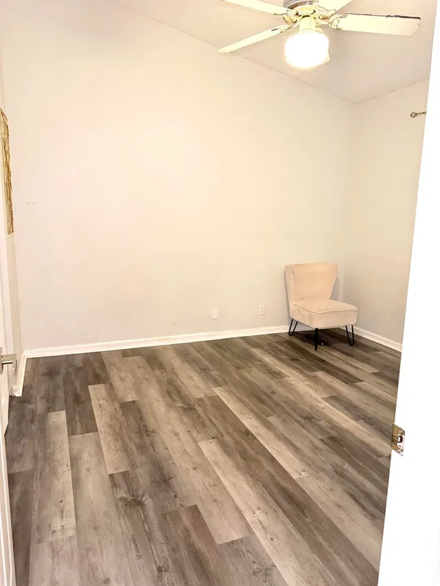 Residence photo 12