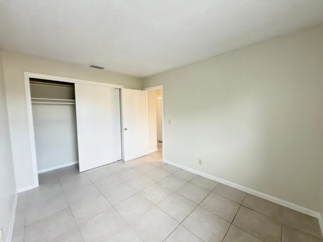 Unit 209 photo 13
