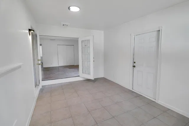 Residence photo 17
