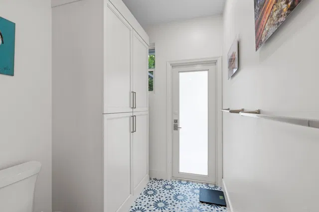  Residence photo 22
