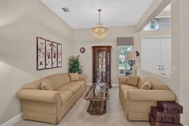 Residence photo 10