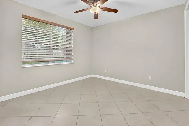 Residence photo 23