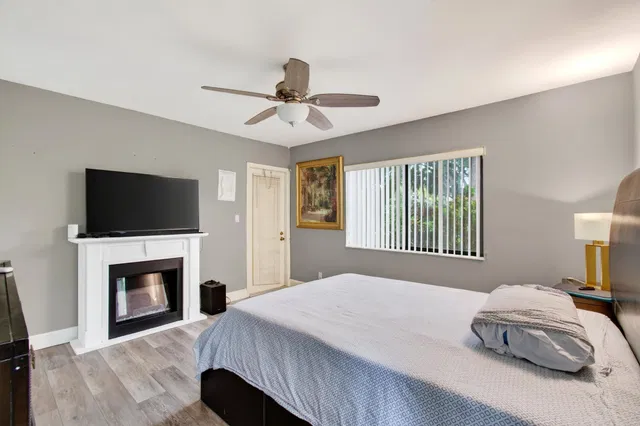 Residence photo 35