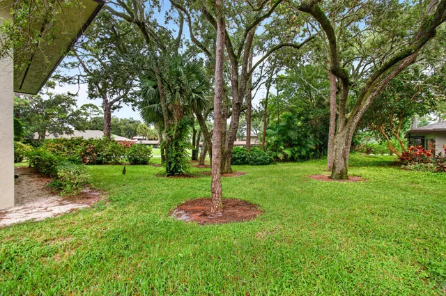 Residence photo 41