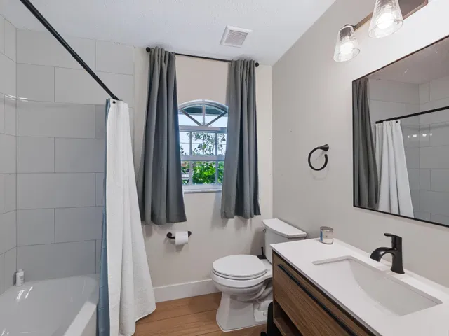  Residence photo 14