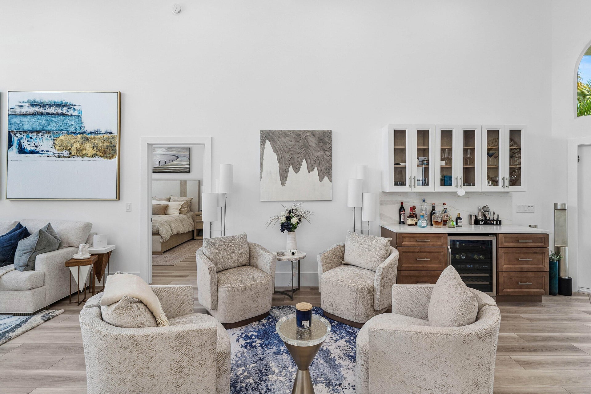  Residence photo 6