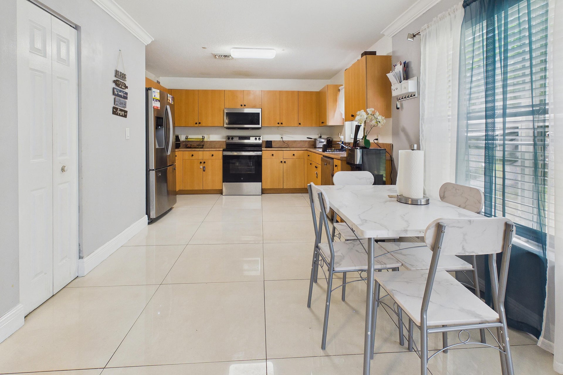 Residence photo 12
