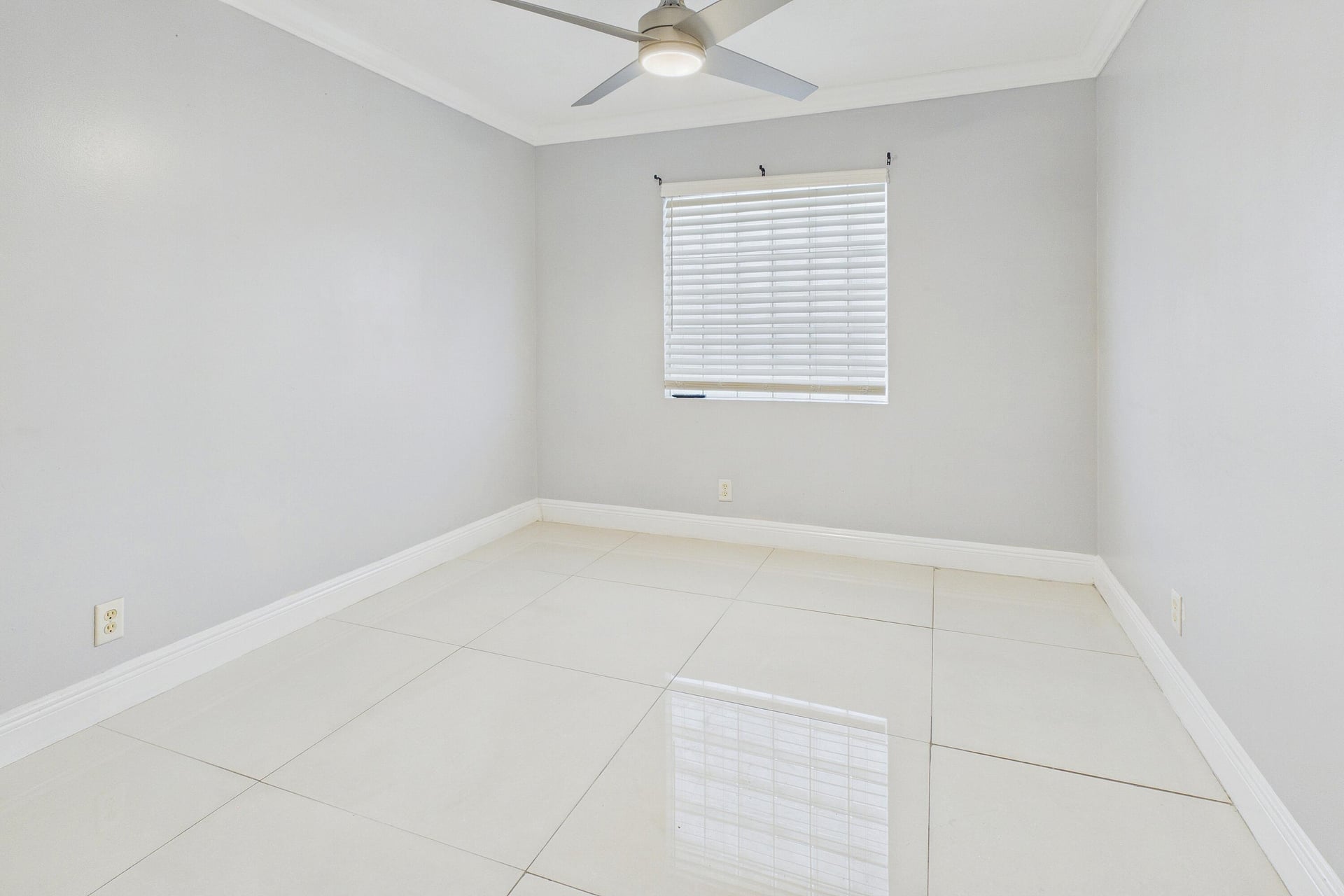 Residence photo 16