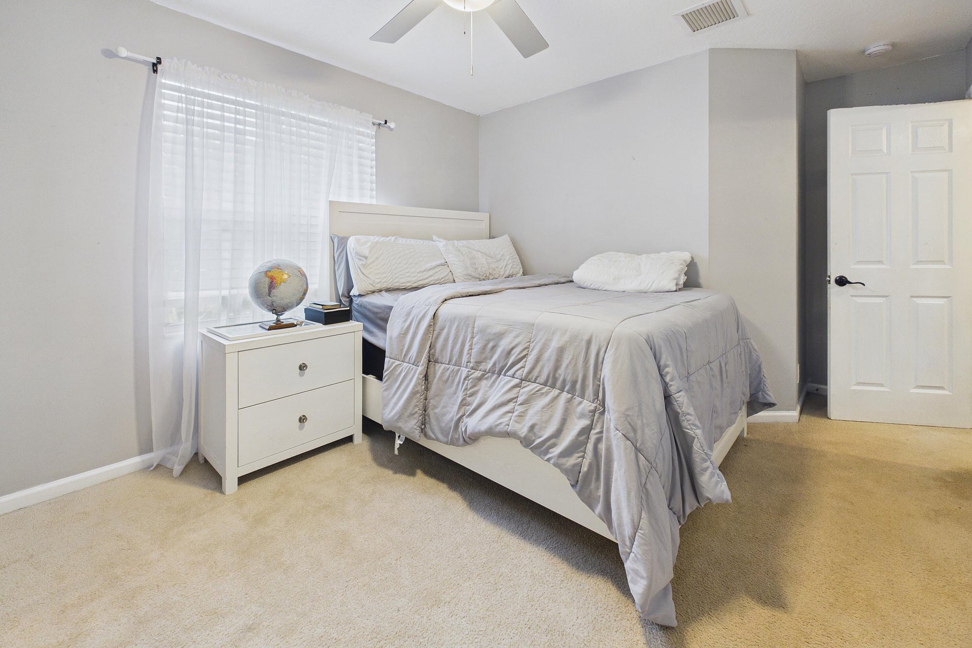 Residence photo 17