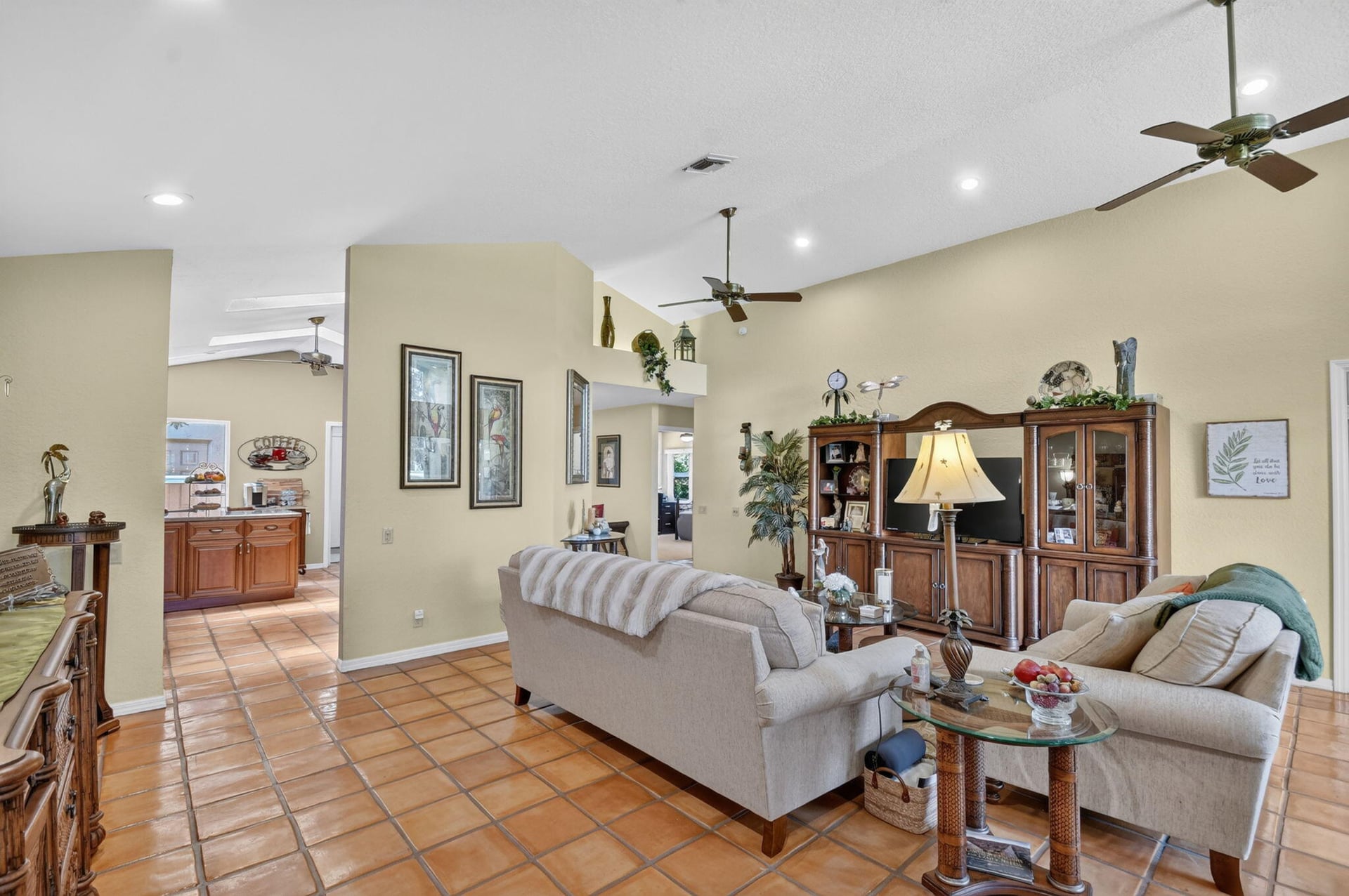 Residence photo 19