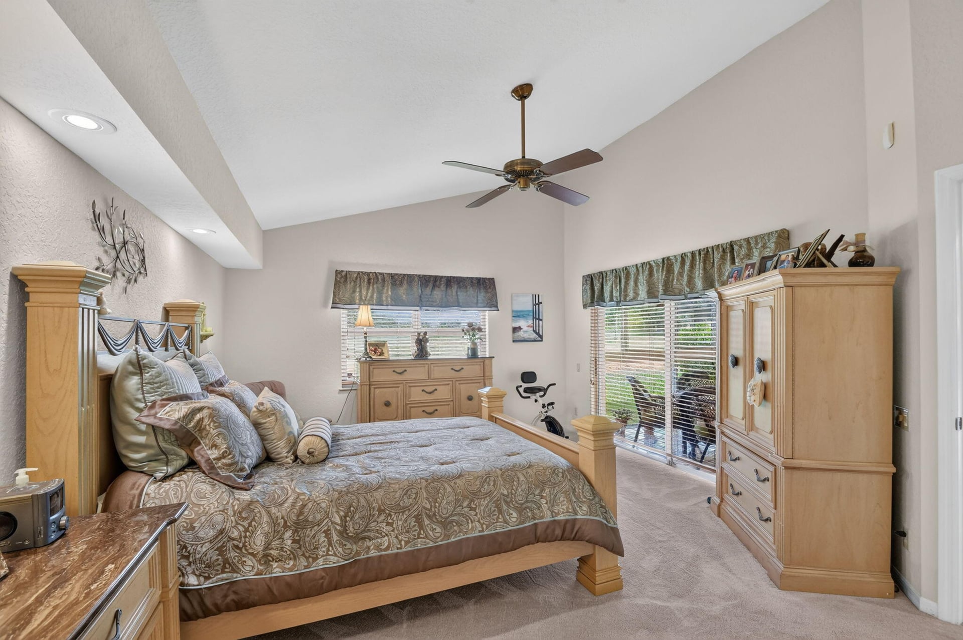 Residence photo 22