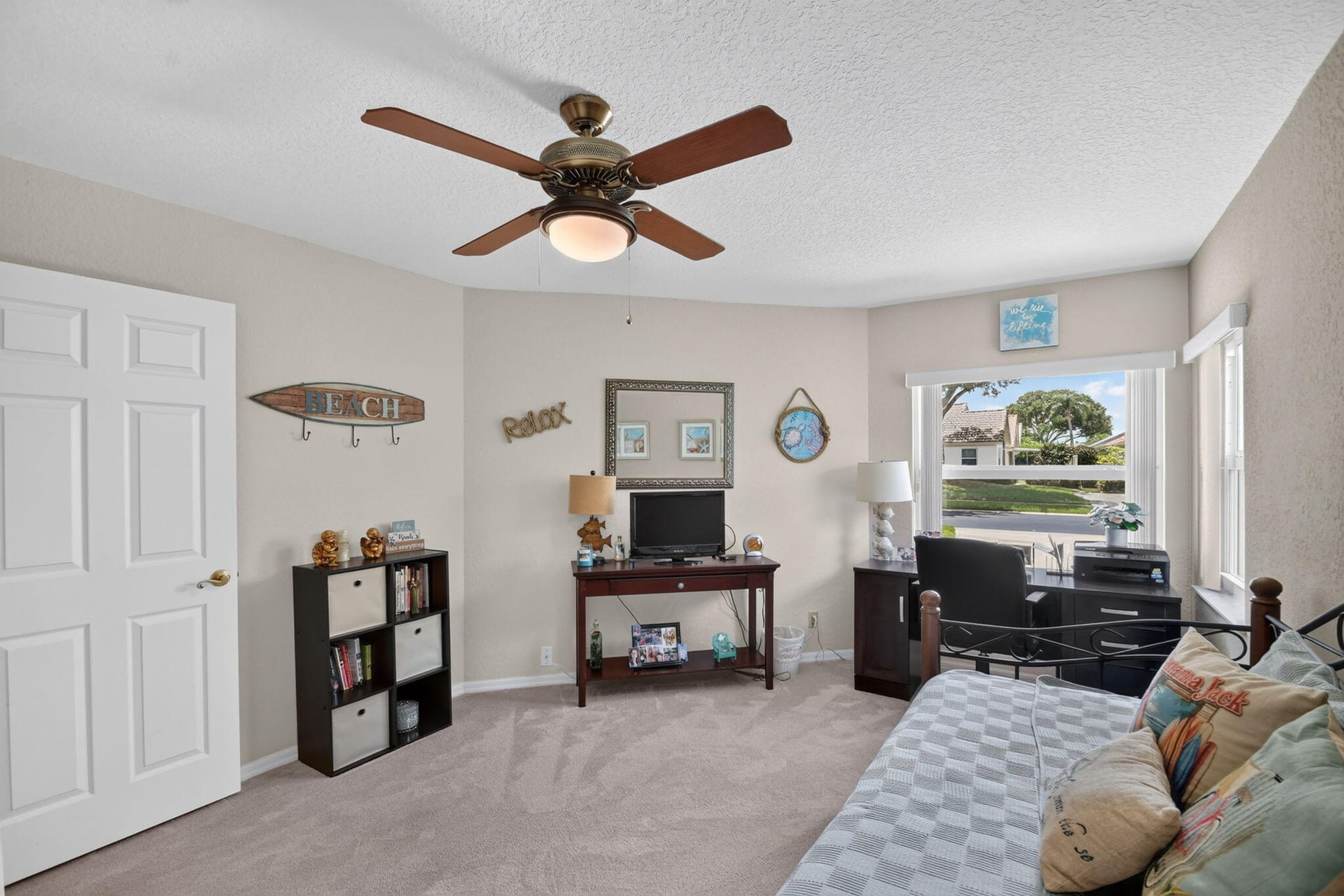 Residence photo 29