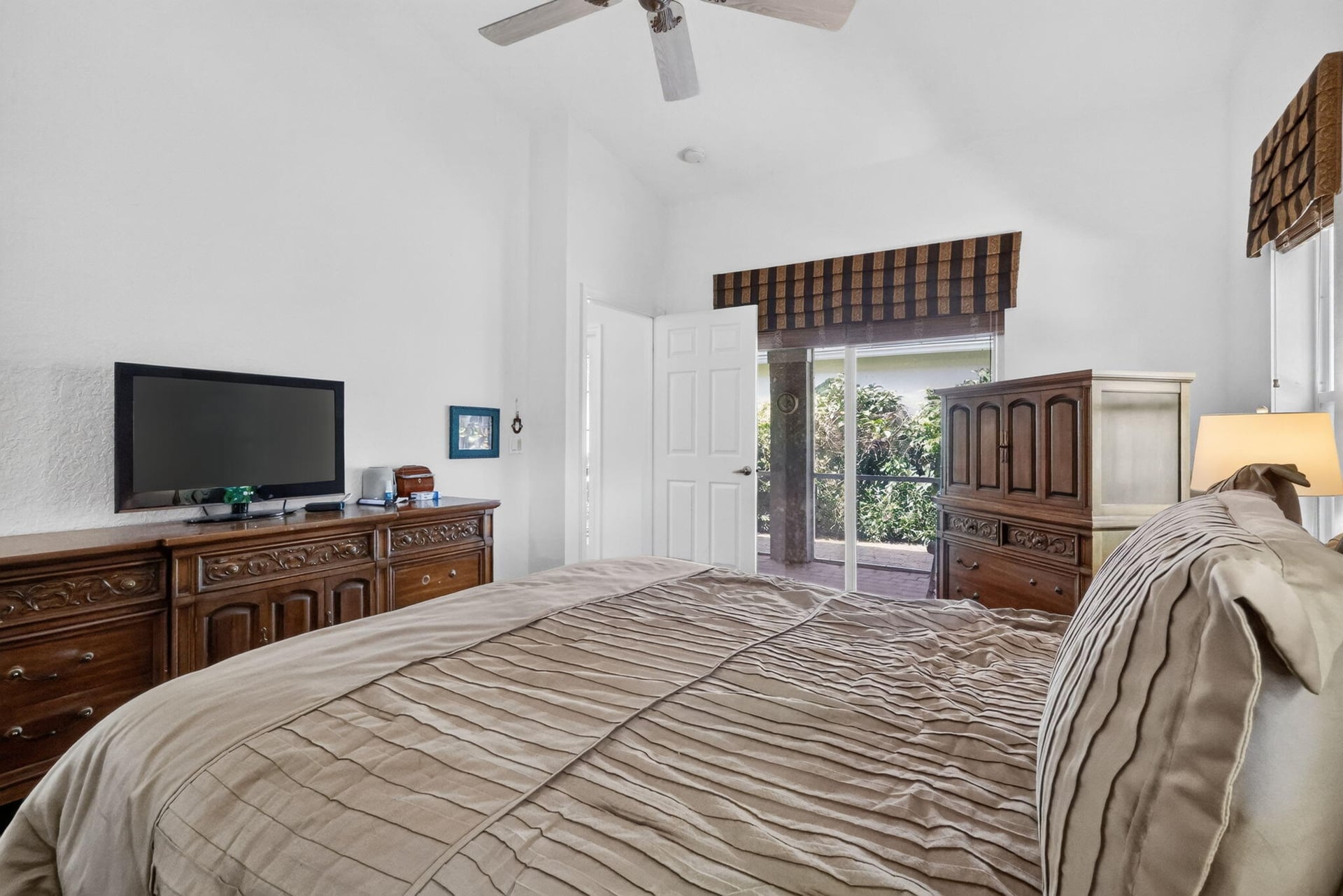  Residence photo 14