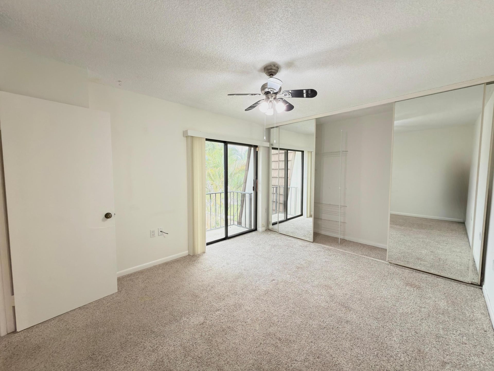 Residence photo 5
